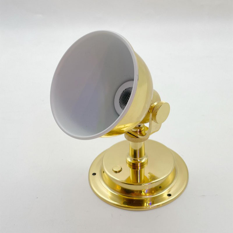 Зошто треба да изберете внатрешно светло за приколка за автомобил за безбеден и ефикасен транспорт?